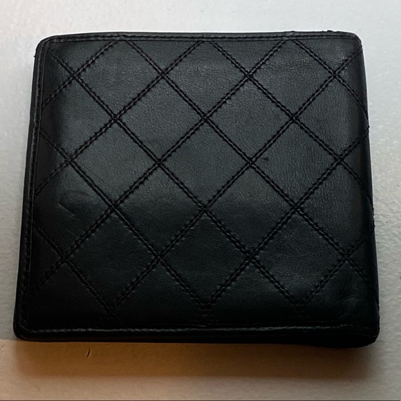 Chanel Black Lambskin Quilted Bifold Wallet - Picture 5 of 16